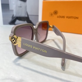 LOUIS VUITTON LV9092 Размеры： 56-16-145