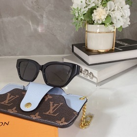 Новые цвета LOUIS VUITTON Модель： Z1474 Размер： 54 x 19 x 145