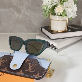 Новые цвета LOUIS VUITTON Модель： Z1474 Размер： 54 x 19 x 145