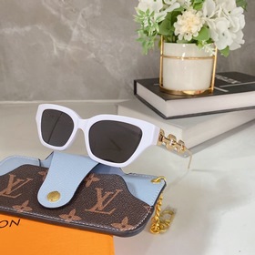 Новые цвета LOUIS VUITTON Модель： Z1474 Размер： 54 x 19 x 145