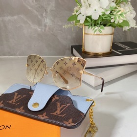 Louis Vuitton Z1384E Размер： 59 x 17 x 145