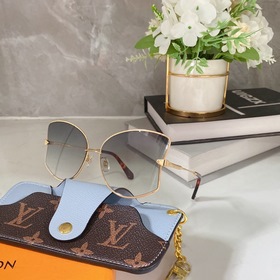 Louis Vuitton Z1384E Размер： 59 x 17 x 145