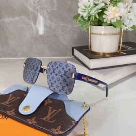 Louis Vuitton *9058 Размеры： 60-17-140