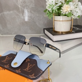 Louis Vuitton *9058 Размеры： 60-17-140