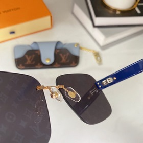 Louis Vuitton *9058 Размеры： 60-17-140