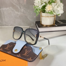 LOUIS VUITTON LV9065 Размеры： 66-15-145