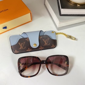 LOUIS VUITTON LV9065 Размеры： 66-15-145