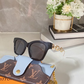 LOUIS VUITTON Z1631 Размеры： 51-21-140