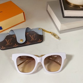 LOUIS VUITTON Z1631 Размеры： 51-21-140