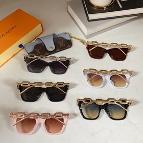 LOUIS VUITTON Z1631 Размеры： 51-21-140