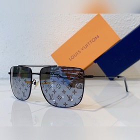 LOUIS VUITTON  Модель： Z1862U  Размер： 60 x 17 x 145