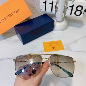 LOUIS VUITTON  Модель： Z1862U  Размер： 60 x 17 x 145