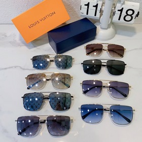 LOUIS VUITTON  Модель： Z1862U  Размер： 60 x 17 x 145