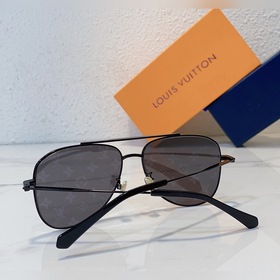LOUIS VUITTON  Модель： Z1861U  Размер： 60 x 16 x 145