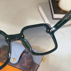 LOUIS VUITTON*9073 Размеры： 64-14-145