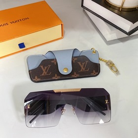LOUIS VUITTON Модель： Z1253W Размер： 62 x 15 x 140