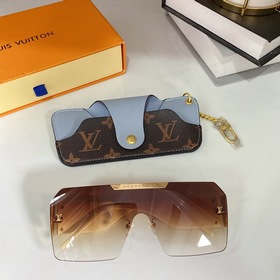 LOUIS VUITTON Модель： Z1253W Размер： 62 x 15 x 140