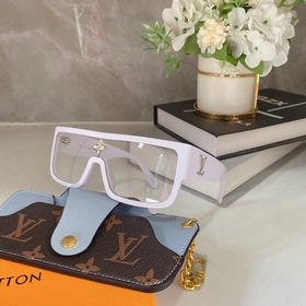 LOUIS VUITTON Модель： Z1319U Размер： 51х24-145
