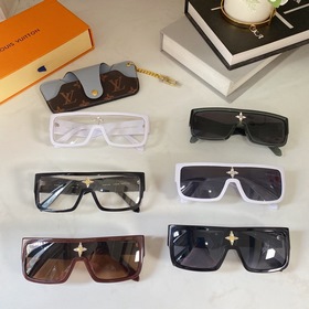 LOUIS VUITTON Модель： Z1319U Размер： 51х24-145