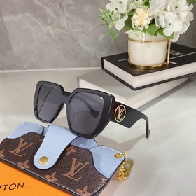 LOUIS VUITTON Модель： Z2788E Размер： 55х19х140