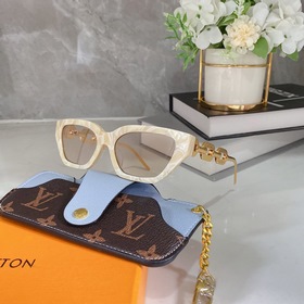 LOUIS VUITTON Модель： Z1473E Размер： 54 x 19 x 145