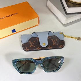 LOUIS VUITTON Модель： Z1473E Размер： 54 x 19 x 145