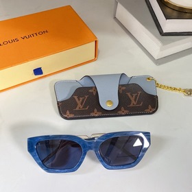 LOUIS VUITTON Модель： Z1473E Размер： 54 x 19 x 145