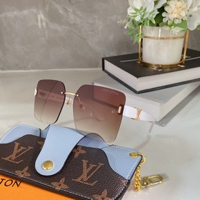 Louis Vitton * 9053 Размеры： 62-18-145