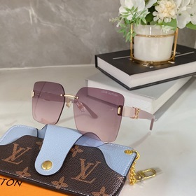 Louis Vitton * 9053 Размеры： 62-18-145