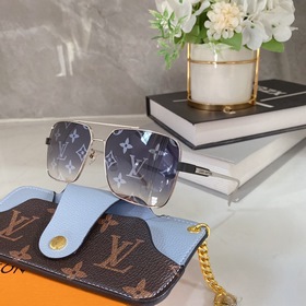 LOUIS VUITTON Z1422U Размеры： 60-16-140