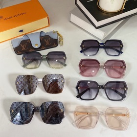 LOUIS VUITTON Модель： 9054 Размер： 64х13-145