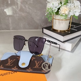 LOUIS VUITTON Модель： Z1557E Размер： 64 x 14 x 145 подвеска