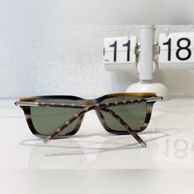 LOUIS VUITTON Модель： Z1834E Размер： 54х19х145