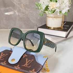 LOUIS VUITTON Модель： z1611W Размер： 53 x 23 x 145