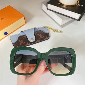 LOUIS VUITTON Модель： z1611W Размер： 53 x 23 x 145