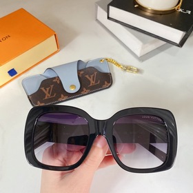 LOUIS VUITTON Модель： z1611W Размер： 53 x 23 x 145