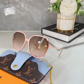 LOUIS VUITTON Модель： Z1668E Размер： 60 x 17 x 140