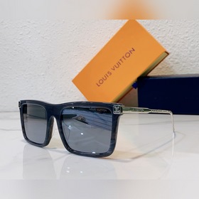 LOUIS VUITTON Модель： Z1672U Размер： 56х19х140
