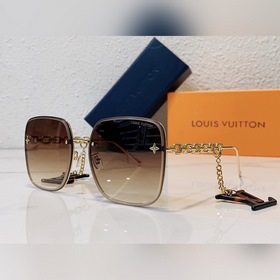 LOUIS VUITTON Модель： Z1241W Размер： 62 x 17 x 140, с подвесным