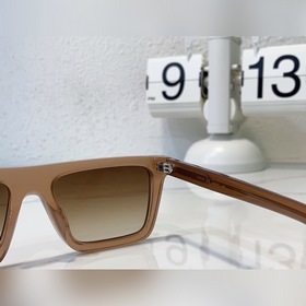 LOUIS VUITTON Модель： Z1809E Размер： 55х19х145