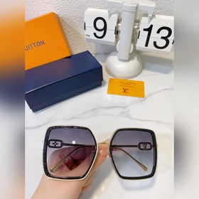 Квадратная сумка LOUIS VUITTON, модель： Z1774E, размер： 58 x 18 x