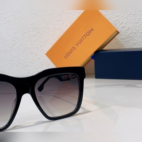 LOUIS VUITTON Z1735E Размеры： 64-18-145
