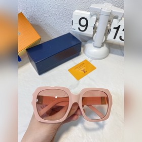 LOUIS VUITTON Модная модель для подиума Модель： Z1530E Размер： 