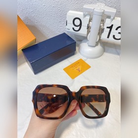 LOUIS VUITTON Модная модель для подиума Модель： Z1530E Размер： 