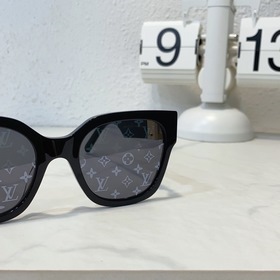 LOUIS VUITTON Модная модель Модель： Z1605E Размер： 55 21 145 Со