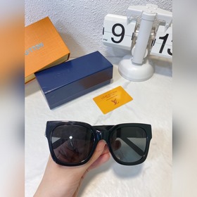LOUIS VUITTON Модная модель Модель： Z1605E Размер： 55 21 145 Со