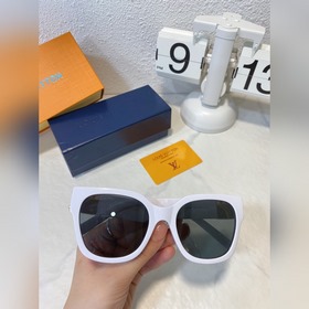 LOUIS VUITTON Модная модель Модель： Z1605E Размер： 55 21 145 Со