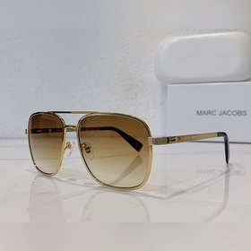MARC JACOBS Модель： MARC 241/S Размер： 59/18-145