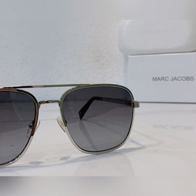 MARC JACOBS Модель： MARC 241/S Размер： 59/18-145