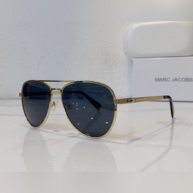 MARC JACOBS Модель： MARC 240/S Размер： 60 x 19 x 145